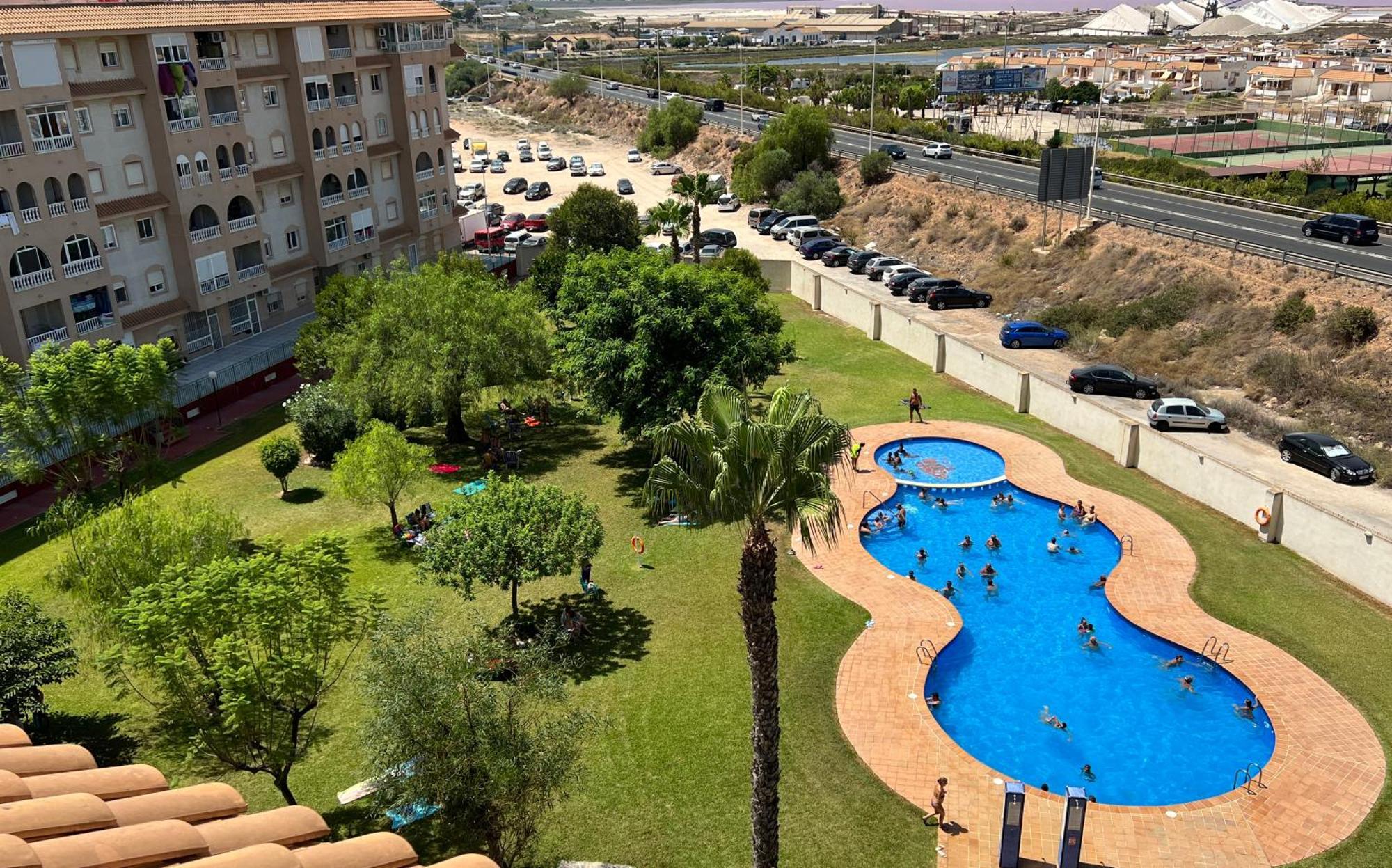 Nice And Central Apartment Торевьиа Экстерьер фото